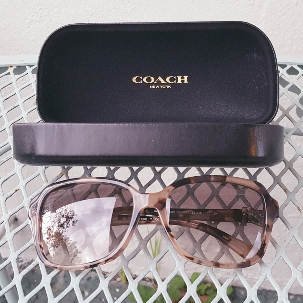 Marked⬇️-NWOT Coach sunglasses